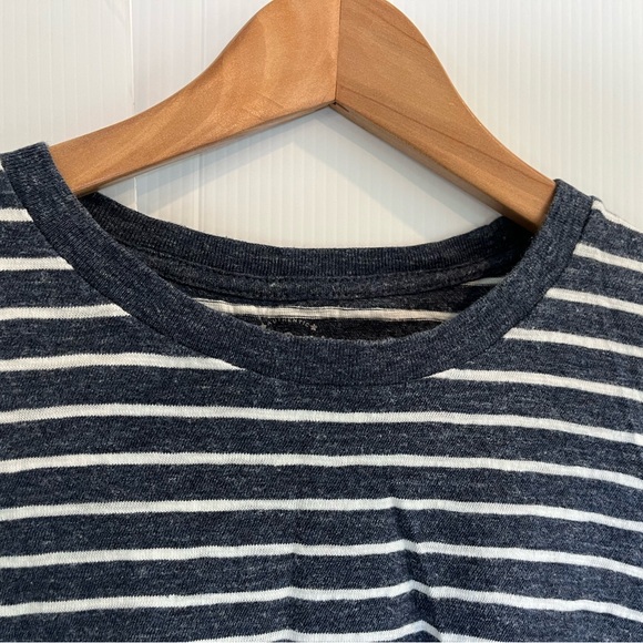 Bundle of 2 blue tees (J.Crew and Truth Substance) - Picture 4 of 10